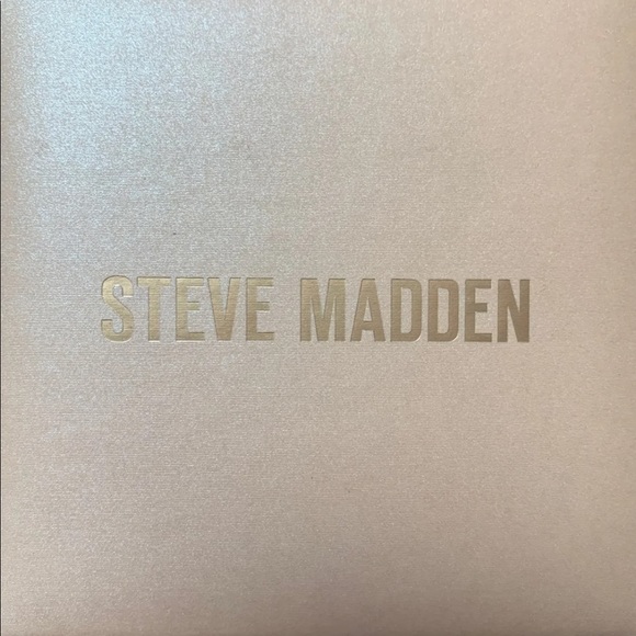 Steve Madden watch - Picture 3 of 7